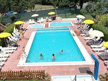 Otel Family Adriana 4*