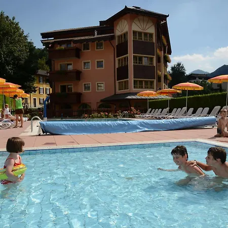 Family Adriana Otel 4*